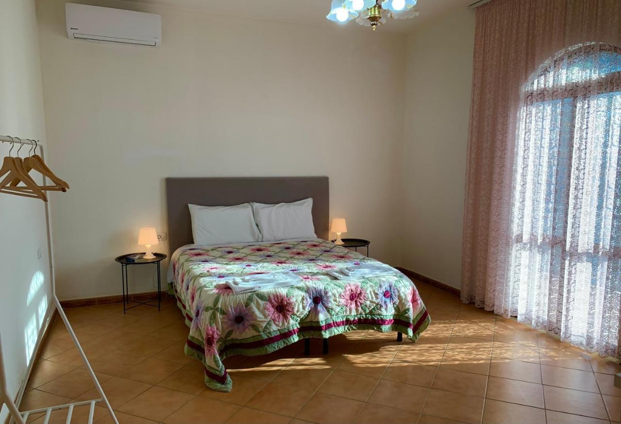 Guesthouse Villa Rosa ベラト エクステリア 写真