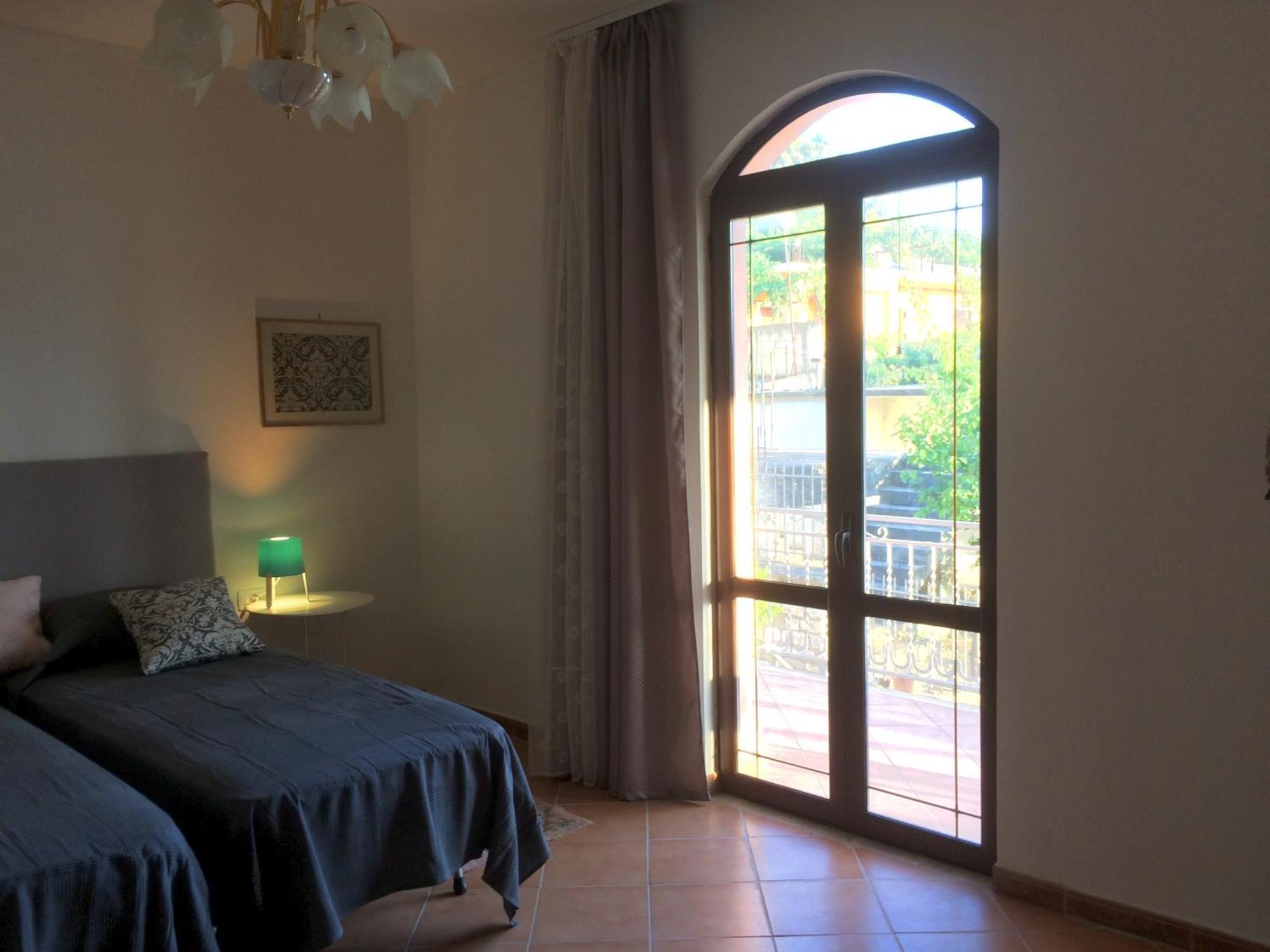 Guesthouse Villa Rosa ベラト エクステリア 写真